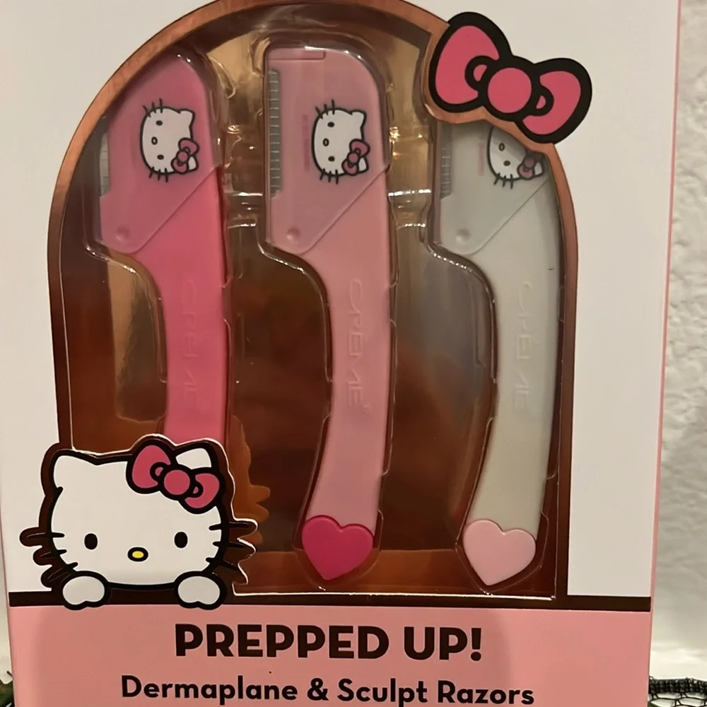 Hello Kitty Face Razor Hello Kitty | Bath & Body | Hello Kitty X Creme Shop Sculpt Razors New ...